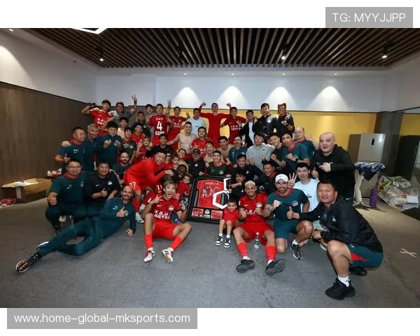 河南队扣6分李玮锋督战，广州高强度拉练