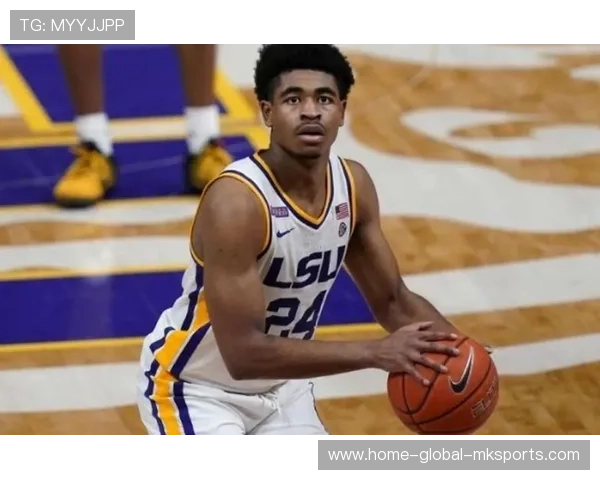 篮网托马斯单打连得七分火力全开